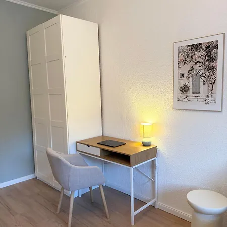 Апартаменты Stilvolles Mit Balkon Nahe Bremen *